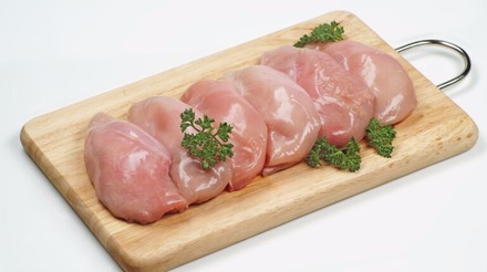 Exportações de carne de frango totalizaram 387,5 mil t no mês