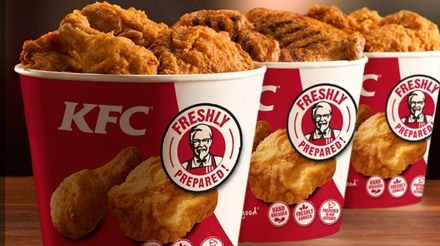 KFC cria uma esponja de banho com essência de frango frito