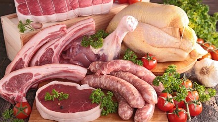 Preços das carnes se mantêm estáveis no mundo, aponta FAO