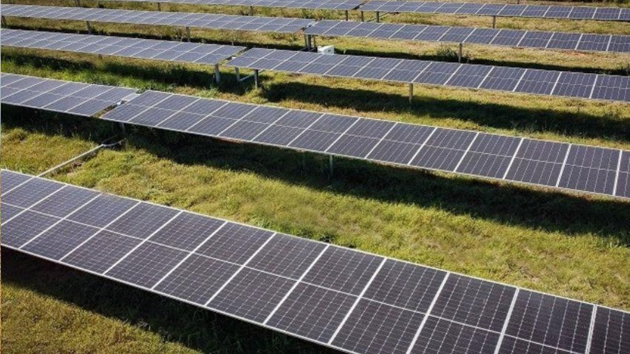 Renault firma parceria com Comerc para se tornar autoprodutora solar