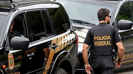 Polícia Federal realiza operação para reprimir contrabando bilionário de soja