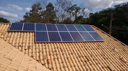 RJ e Absolar celebram acordo para ampliação da energia solar no Estado