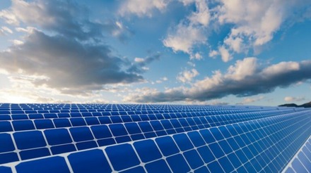ABSOLAR debate expansão do mercado livre e oportunidades com a fonte solar