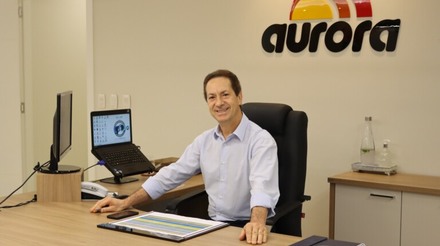 Aurora assume hoje as operações avícolas da Agrodanieli