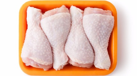 Brasil aciona a UE, na OMC, por causa de travas a carnes de aves