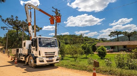 Paraná Trifásico conclui a construção de 11.245 km de redes e já beneficia 315 municípios
