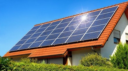 Geração própria de energia solar atinge 25 gigawatts e ultrapassa 3,2 milhões de unidades consumidoras atendidas no Brasil