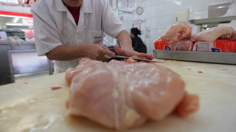 Técnicas para o controle de salmonela em unidades processadoras de carne avícola