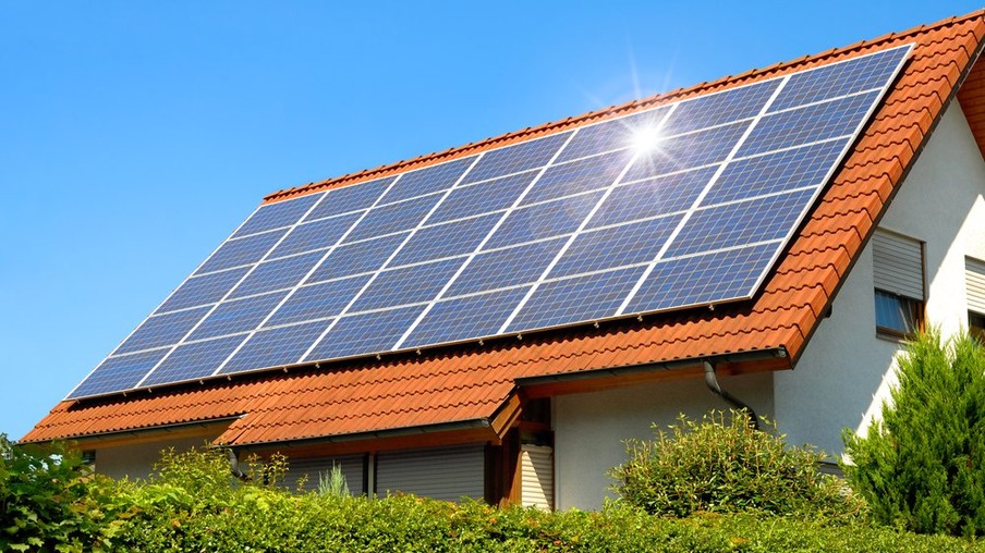 País deveria estimular uso da energia solar, aponta pesquisa da PROTESTE