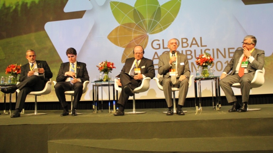 Global Agribusiness Forum 2014