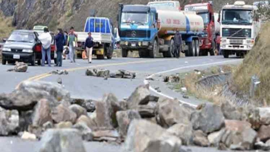 Várias cidades bolivianas experimentam escassez de alimentos devido a bloqueios nas estradas