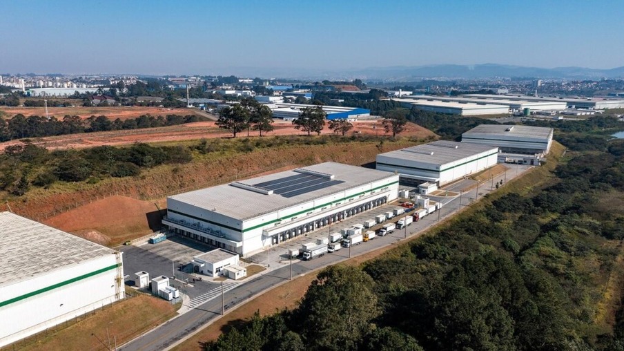 Usina solar em galpão logístico é inaugurada em São Paulo