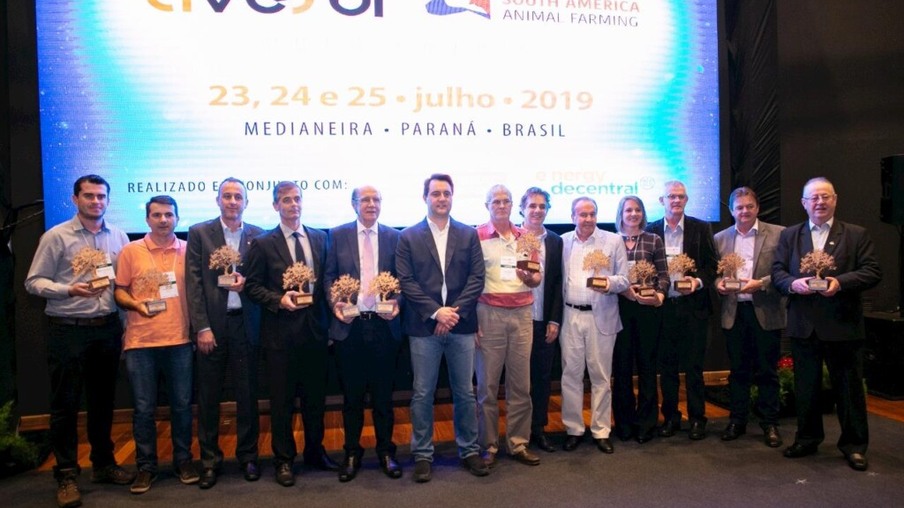 Maiores e melhores Cooperativas de Aves e Suínos do Brasil serão premiadas na AveSui 2022