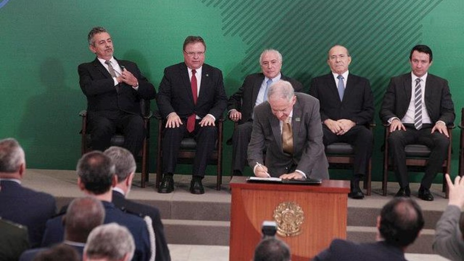 Sebastião Barbosa assume a presidência da Embrapa