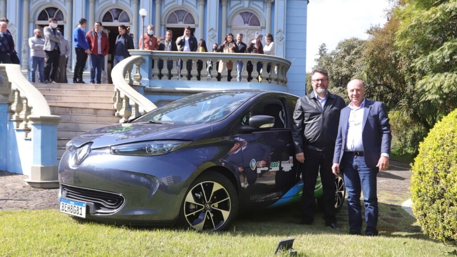 Carro elétrico vai reforçar ações de sustentabilidade do BRDE