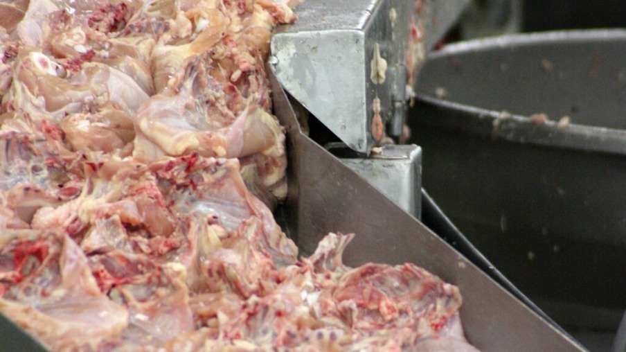 Segundo Mapa, maioria dos mercados suspendeu restrições à carne brasileira