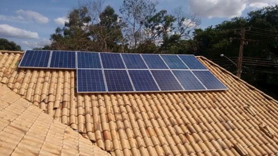 RJ e Absolar celebram acordo para ampliação da energia solar no Estado