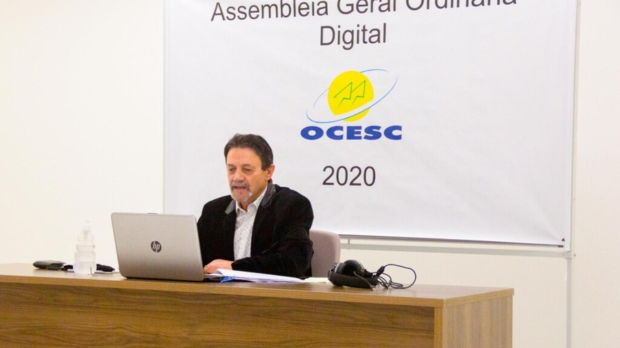 Luiz Vicente Suzin é reeleito presidente da OCESC