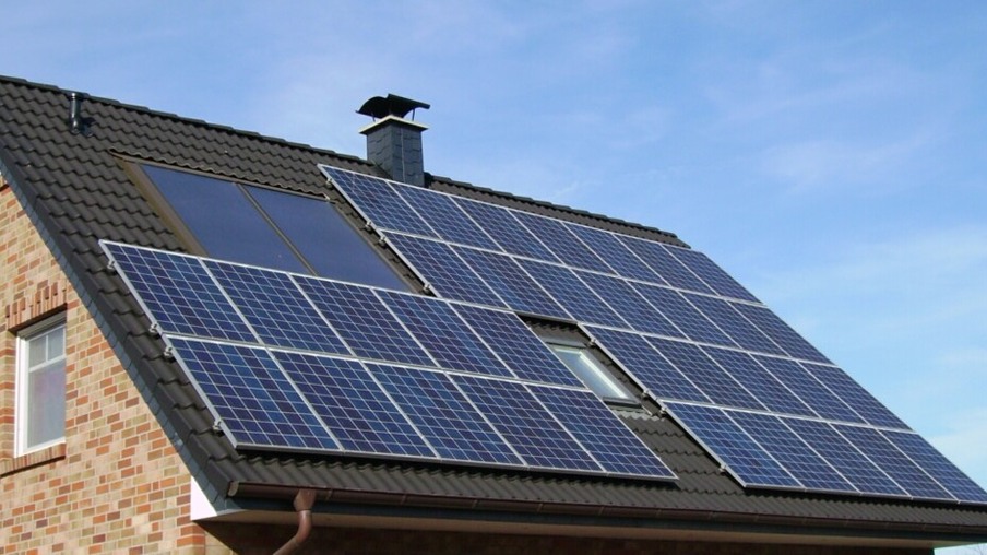 É preciso estimular competição de energia solar, diz especialista