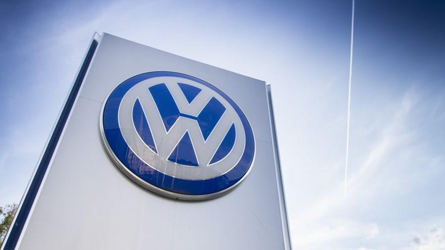 Volkswagen fecha parceria com o BNDES para uso de energia renovável na indústria automotiva brasileira