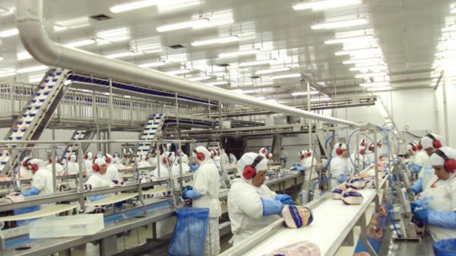 Alemanha irá investir 37 milhões de euros em fábrica de embutidos no Paraná