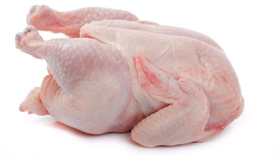 Competitividade da carne de frango cresce pelo quarto mês