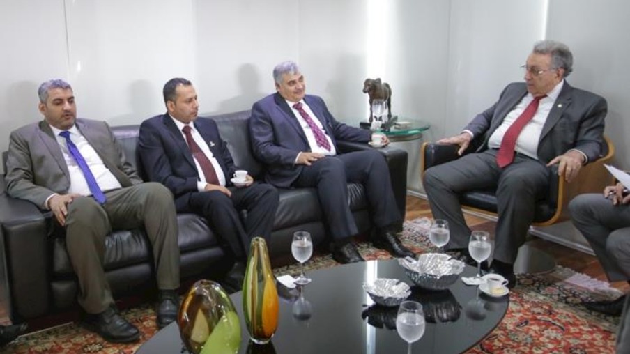 CNA recebe delegação de Omã para estudar parcerias comerciais com o Brasil