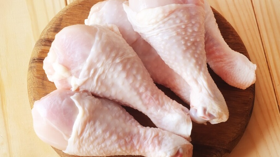 Carne de frango está mais competitiva no mercado interno