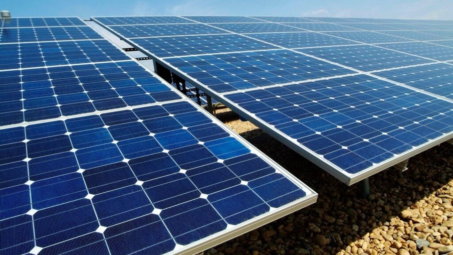 Usina solar fotovoltaica é entregue na Paraíba