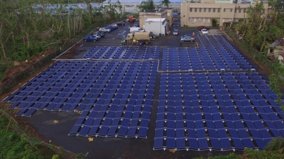 Tesla anuncia 6 projetos para restaurar a energia de Porto Rico