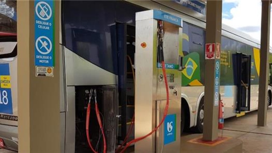 Fortaleza deve ter ônibus movido a biogás até 2019