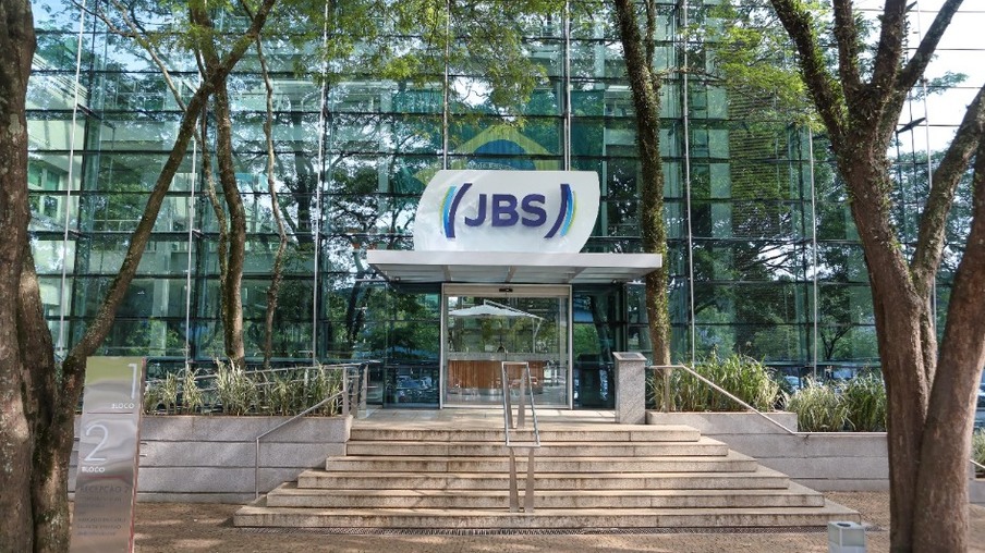 JBS anuncia investimento de R$ 570 milhões em novas fábricas de ração
