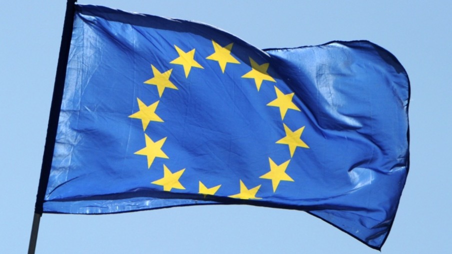 UE aprova medidas de restrição às importações agrícolas da Ucrânia