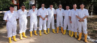 Clientes da Aviagen visitam distribuidor Ross na Colômbia Clientes da Aviagen visitam distribuidor Ross na Colômbia