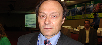 Pesquisador da Embrapa Suínos e Aves