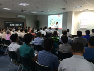 Cobb-Vantress promove encontro com foco em Ambiência no Verão, em Maringá (PR)