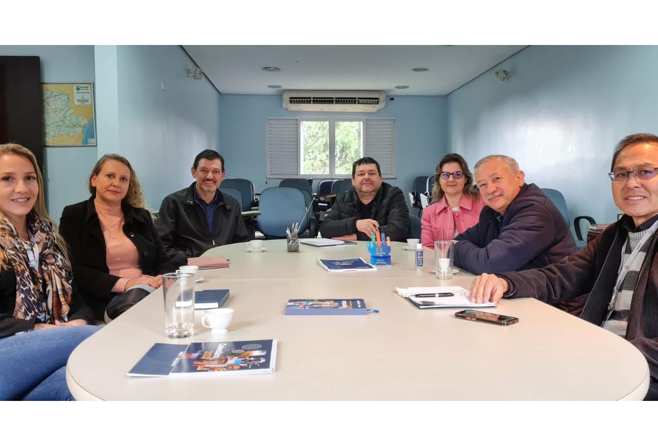 Implantação de escritório de engenharia para apoiar pequenos municípios avança no Oeste Implantação de escritório de engenharia para apoiar pequenos municípios avança no Oeste