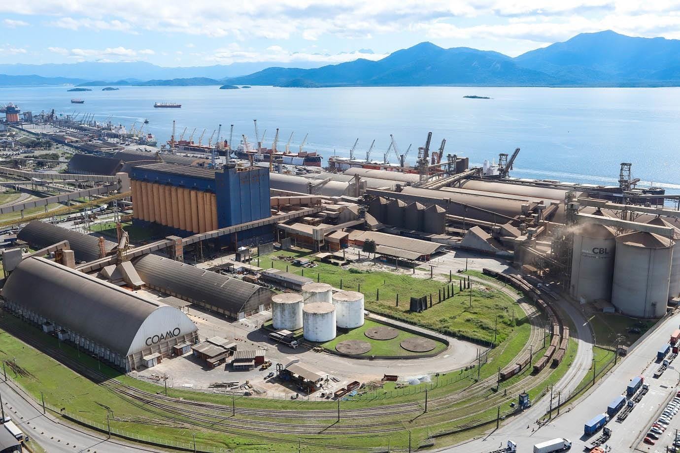 Exportações pelo corredor leste do Porto de Paranaguá crescem 7,9% em 2023