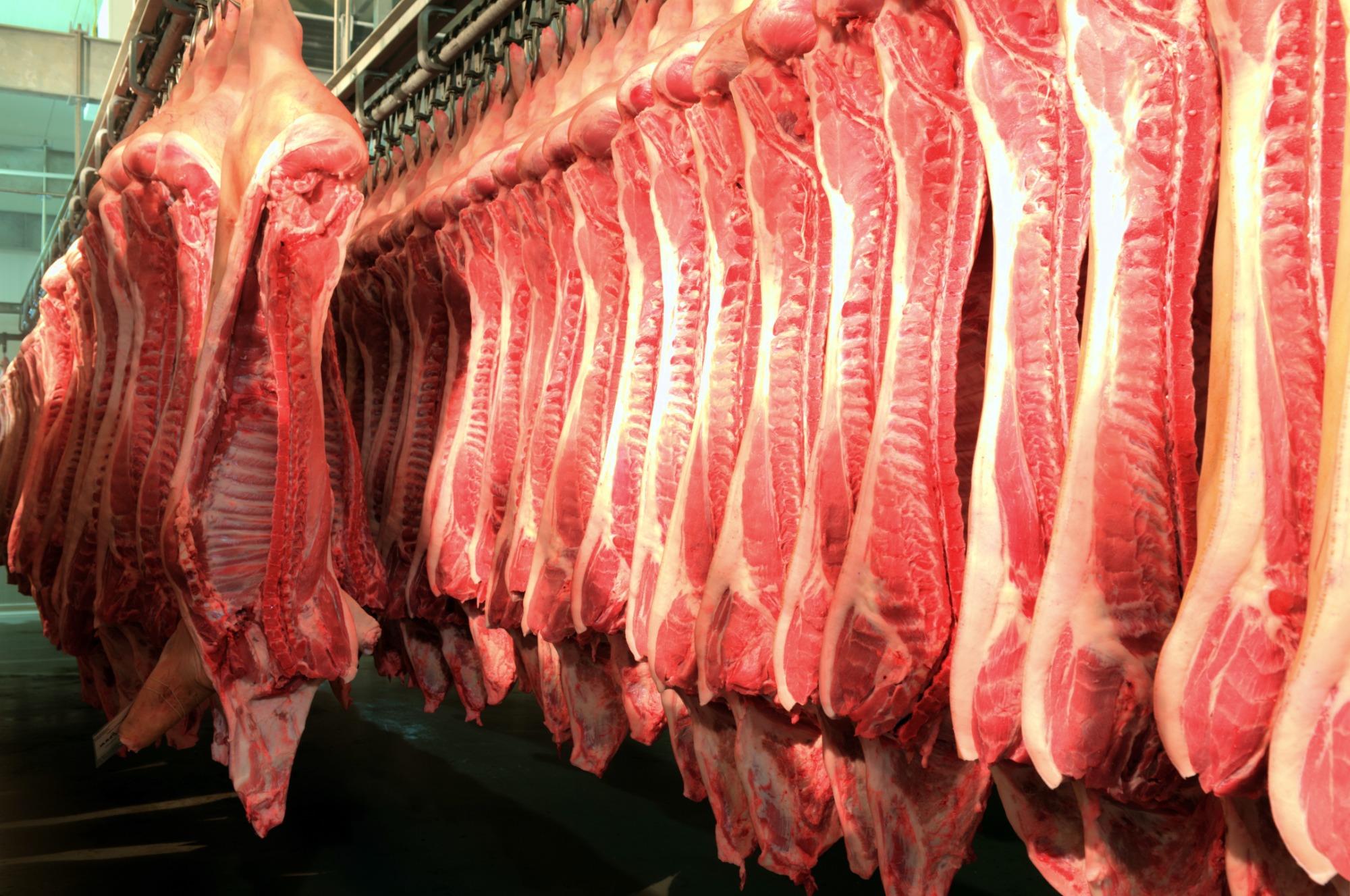 China aumenta tarifa para importação de carne suína em 12% China aumenta tarifa para importação de carne suína em 12%