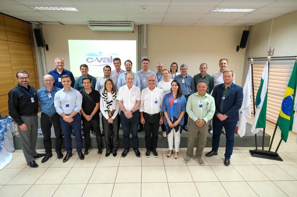 C.Vale recebe segunda comitiva de embaixadores