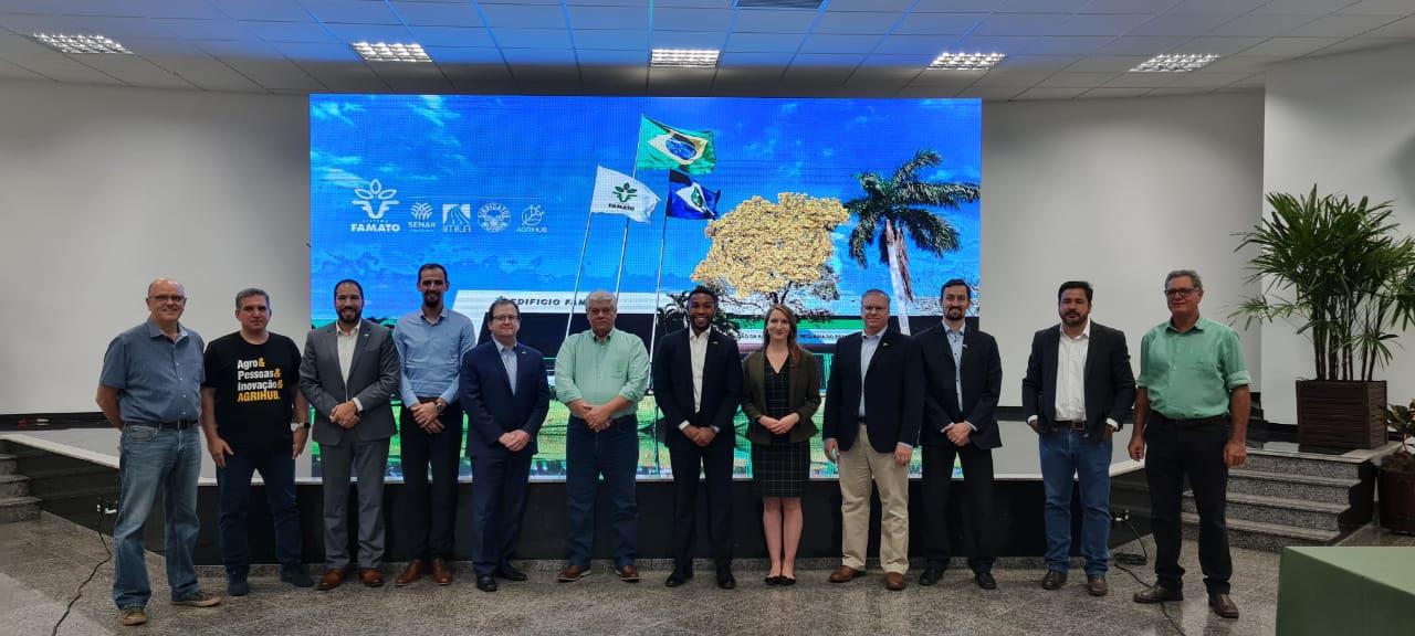 Sistema Famato recebe comitiva do USDA