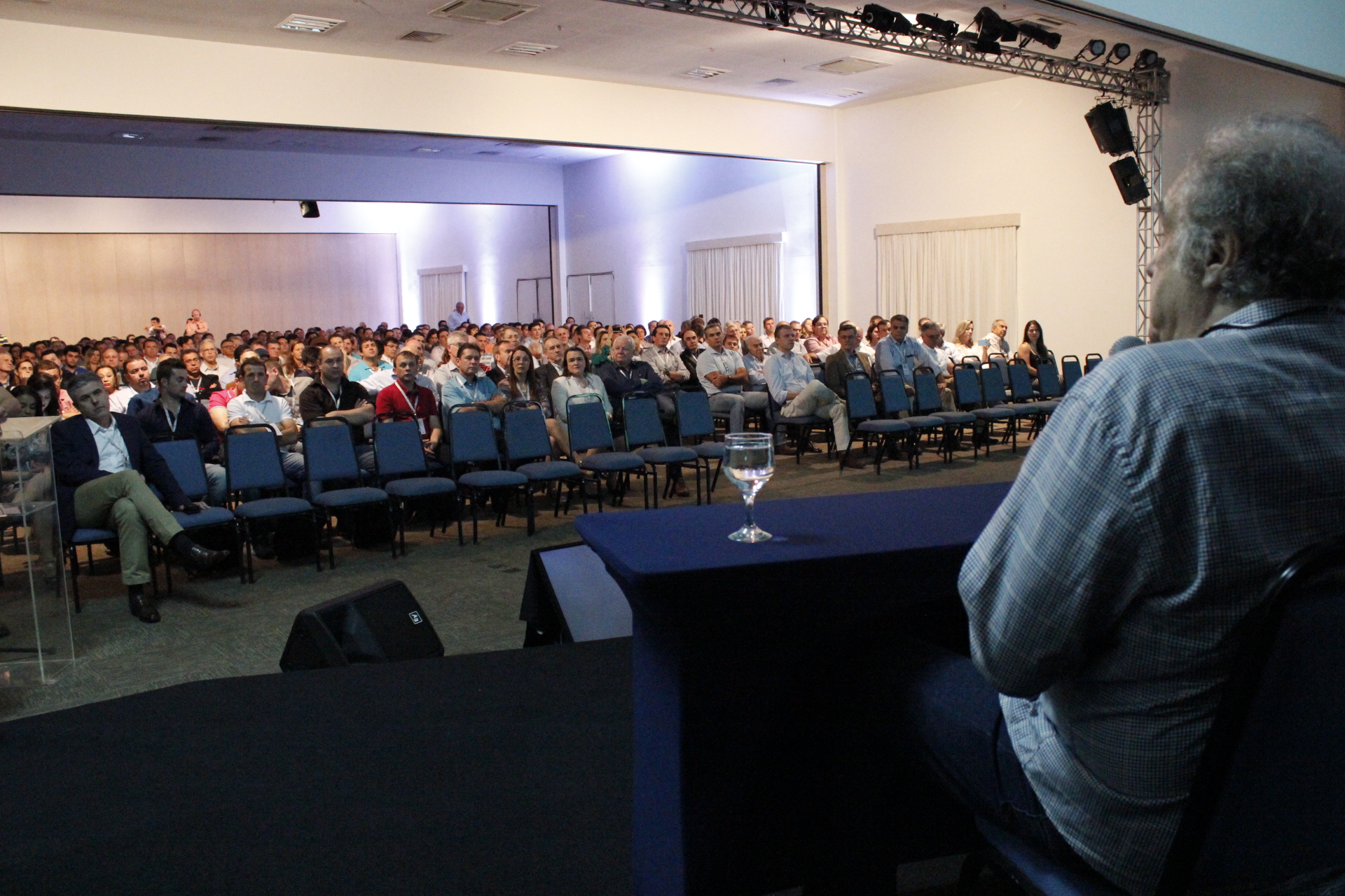 Agroceres PIC abre 12º Seminário Internacional de Suinocultura