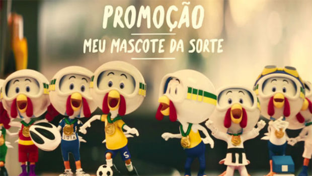 Uniforme do frango da Sadia para na Justiça