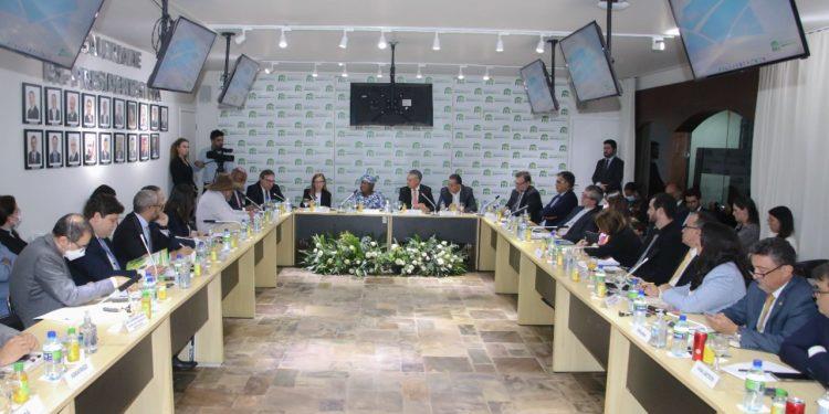 Diretora-geral da OMC encoraja setor produtivo a mostrar o agro brasileiro ao mundo