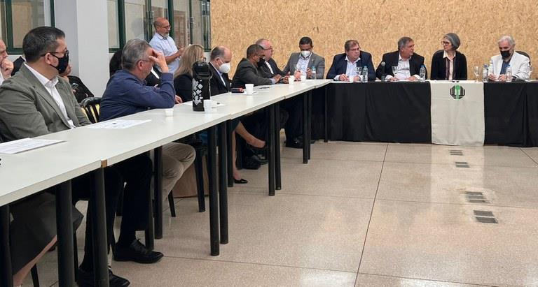 MCTI participa de reunião na agência de inovação da Universidade Estadual de Londrina