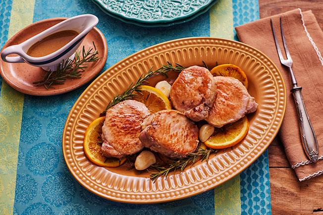 Lombo braseado com laranja e alecrim Lombo braseado com laranja e alecrim