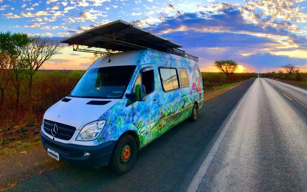 Cinema itinerante movido a energia solar passa pelo Sul de Minas Cinema itinerante movido a energia solar passa pelo Sul de Minas