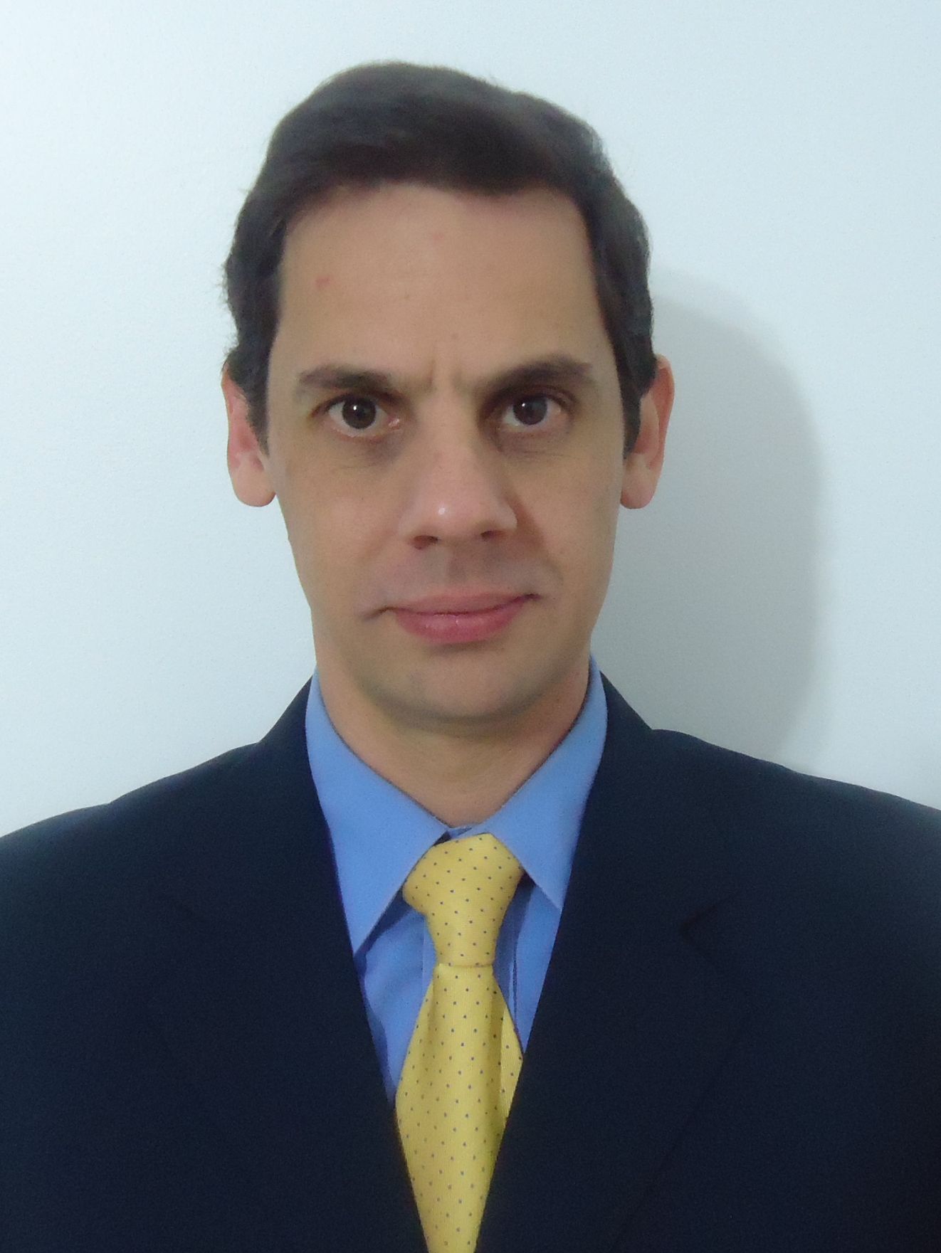 Medicação injetável ou massal é tema de debate durante a Abraves 2017