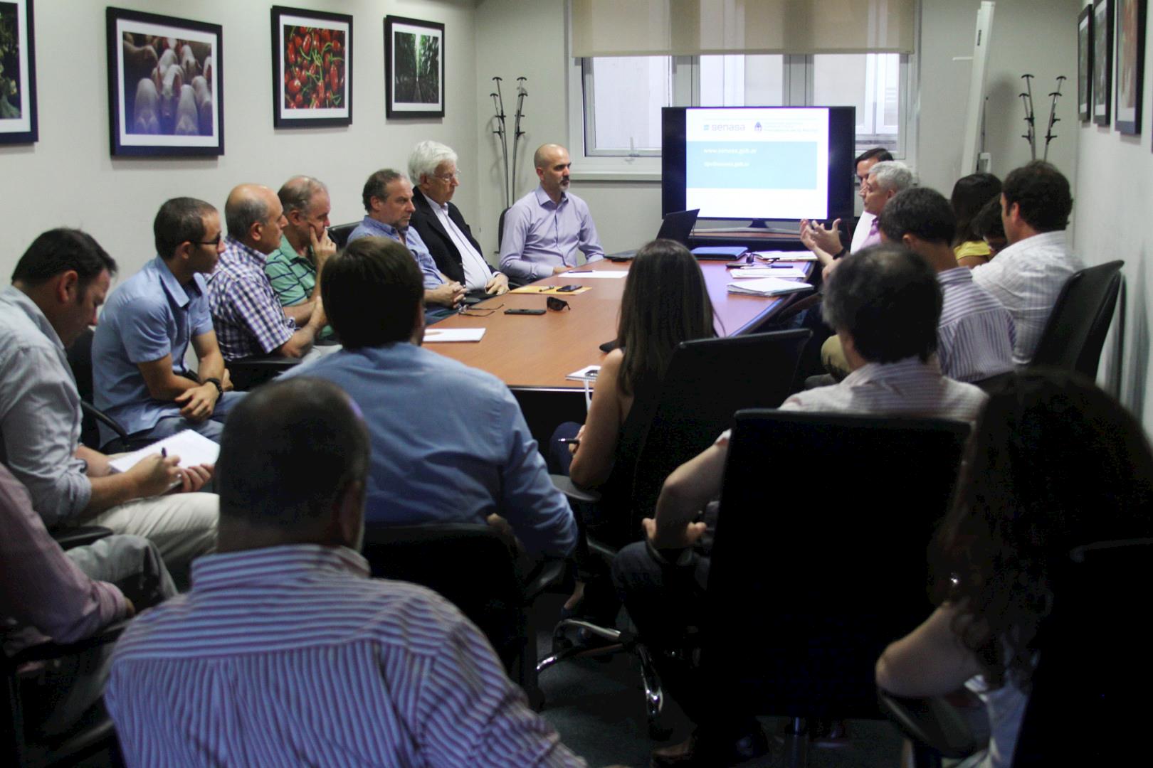 Argentina cria articulação público-privada para mitigar a resistência antimicrobiana