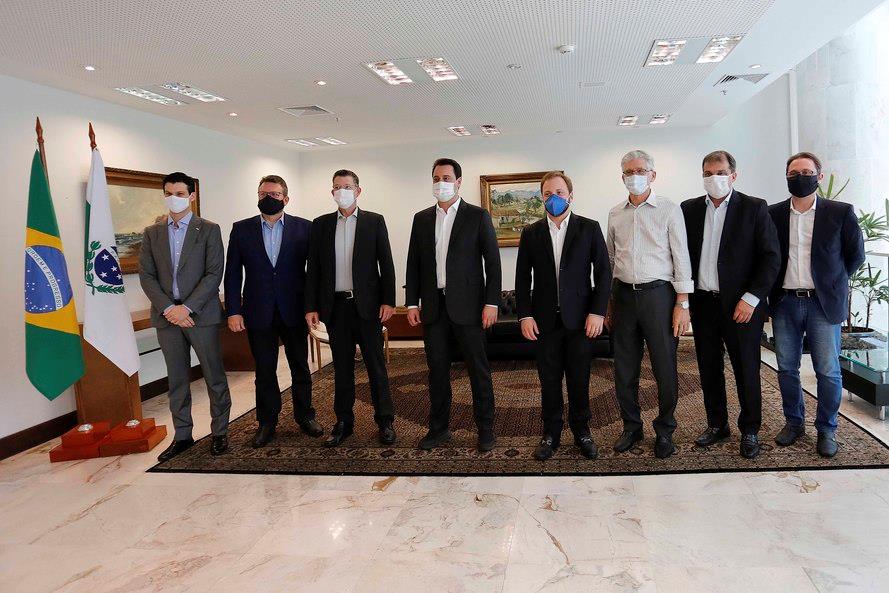 Governo quer atrair novos investimentos da JBS ao Paraná Governo quer atrair novos investimentos da JBS ao Paraná